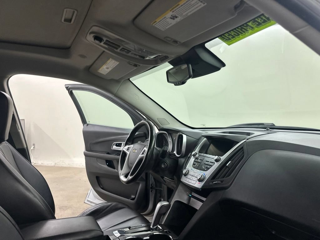 Used 2013 Chevrolet Equinox LTZ FWD image 19