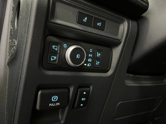 Used 2022 Ford Expedition Platinum AWD/4WD image 18
