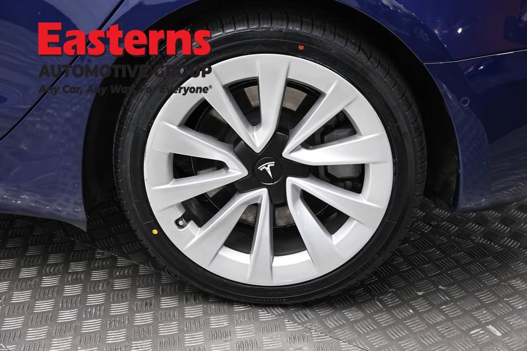 Used 2022 Tesla Model 3 Long Range AWD/4WD image 8