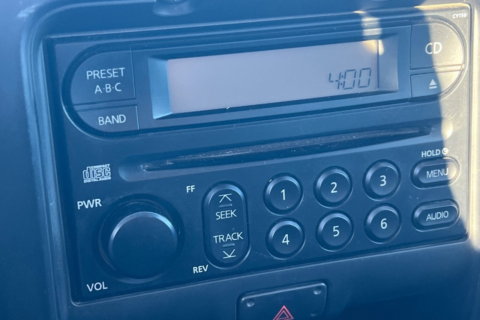 Used 2002 Nissan Frontier XE image 15