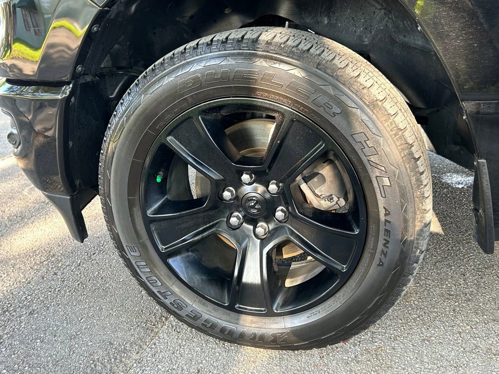 Certified 2024 RAM 1500 Big Horn RWD image 29
