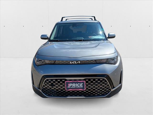 Used 2023 Kia Soul EX image 2