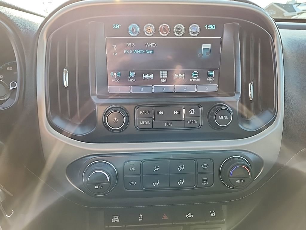 Used 2017 GMC Canyon SLT w/ Driver Alert Package image 17