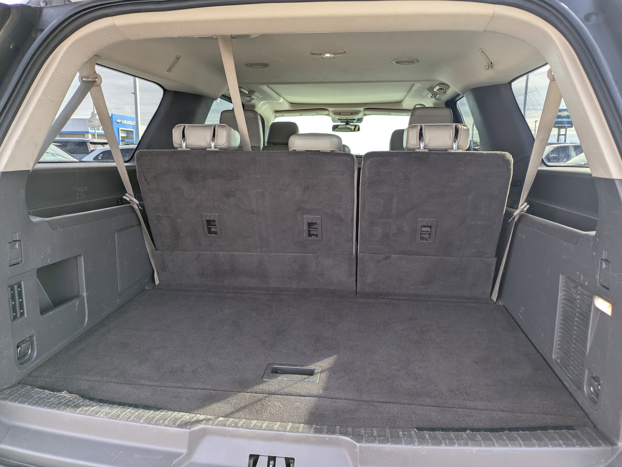 Used 2021 Ford Expedition Max Limited image 24