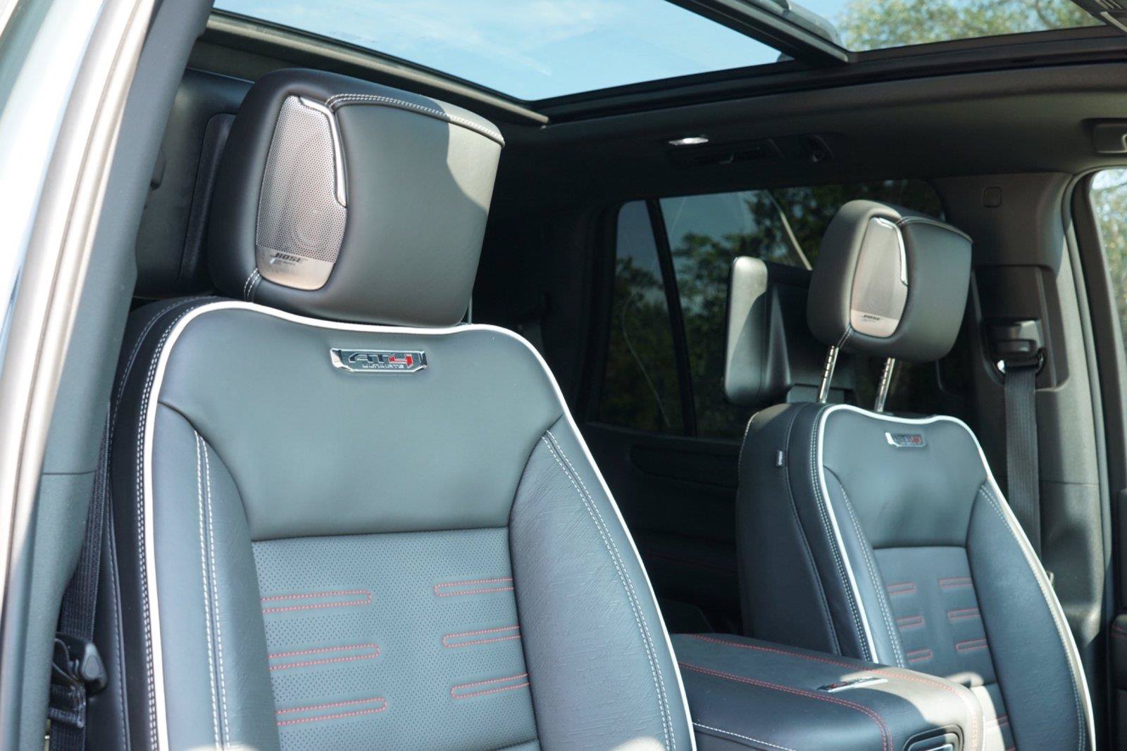Used 2025 GMC Yukon AT4 Ultimate AWD/4WD image 30