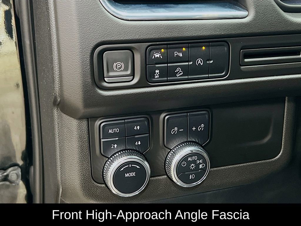 Used 2023 GMC Yukon XL AT4 image 19