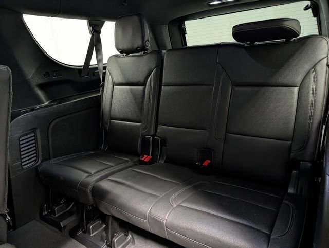 Certified 2023 Chevrolet Suburban LT AWD/4WD image 13