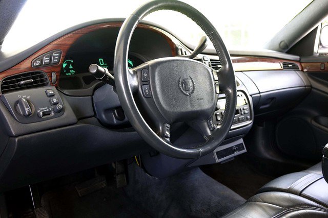 Used 2001 Cadillac De Ville Limousine FWD image 11