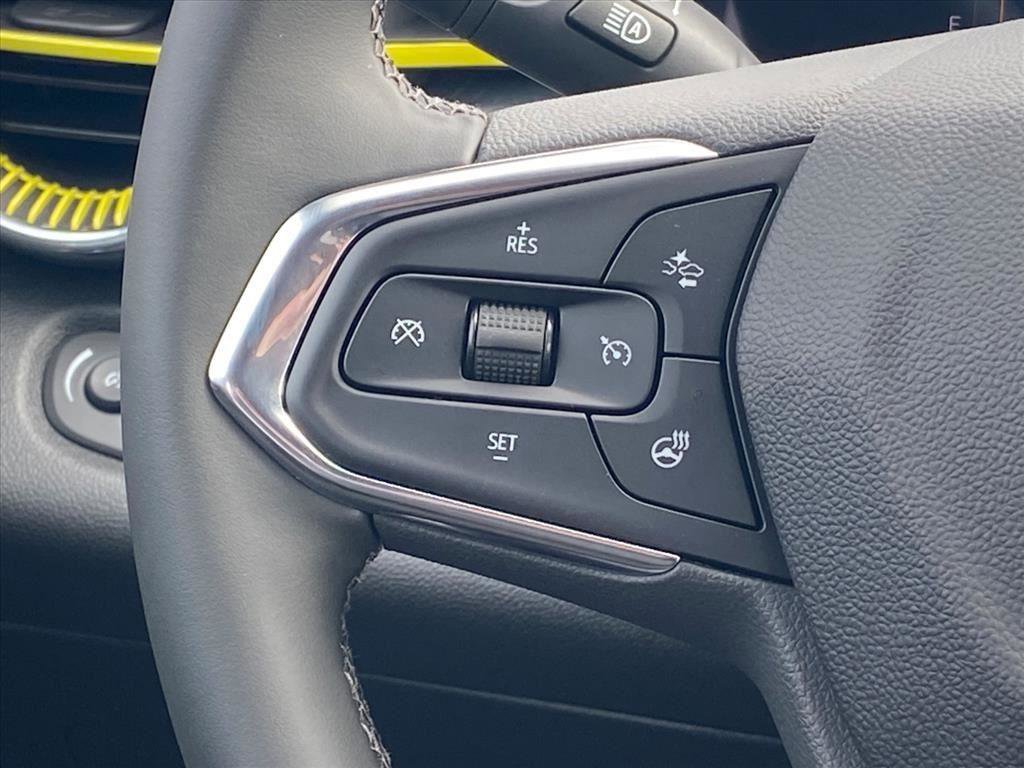 New 2026 Chevrolet Trax LT w/ Driver Confidence Package image 8