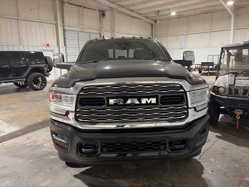 Used 2023 RAM 3500 Limited image 2
