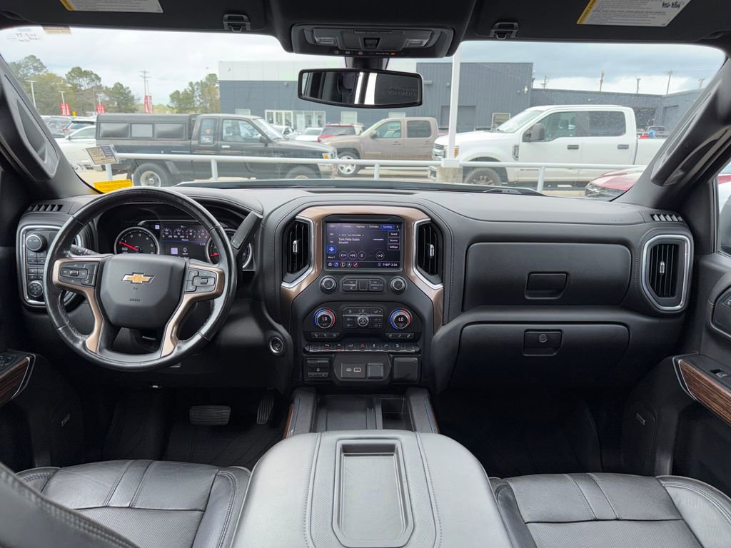 Used 2020 Chevrolet Silverado 1500 High Country w/ Z71 Off-Road Package image 14