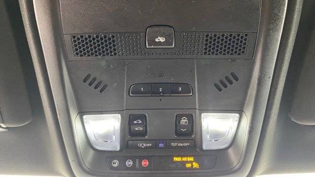 Used 2025 Cadillac XT5 Premium Luxury image 44