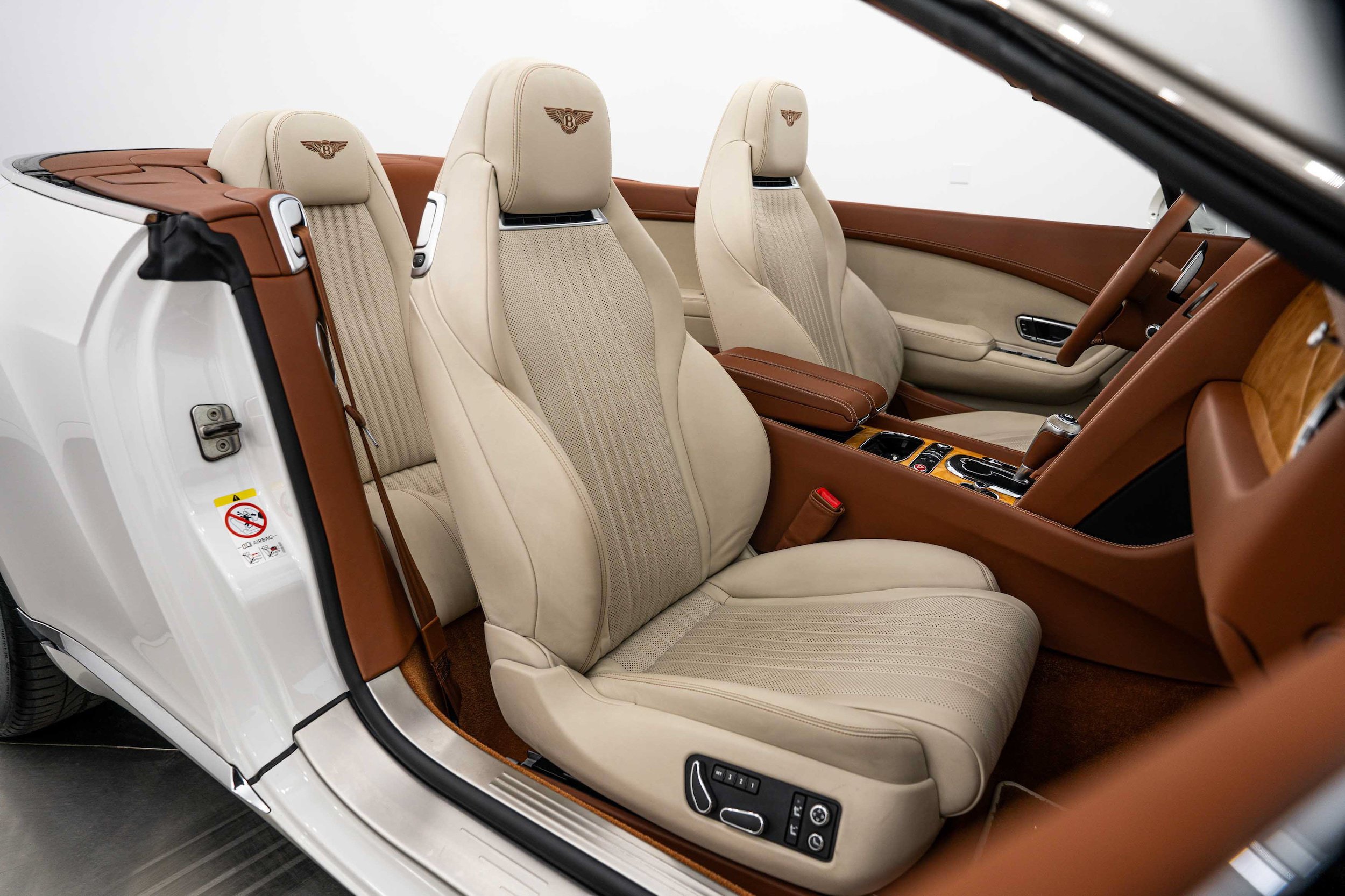 Used 2017 Bentley Continental GT AWD/4WD image 8