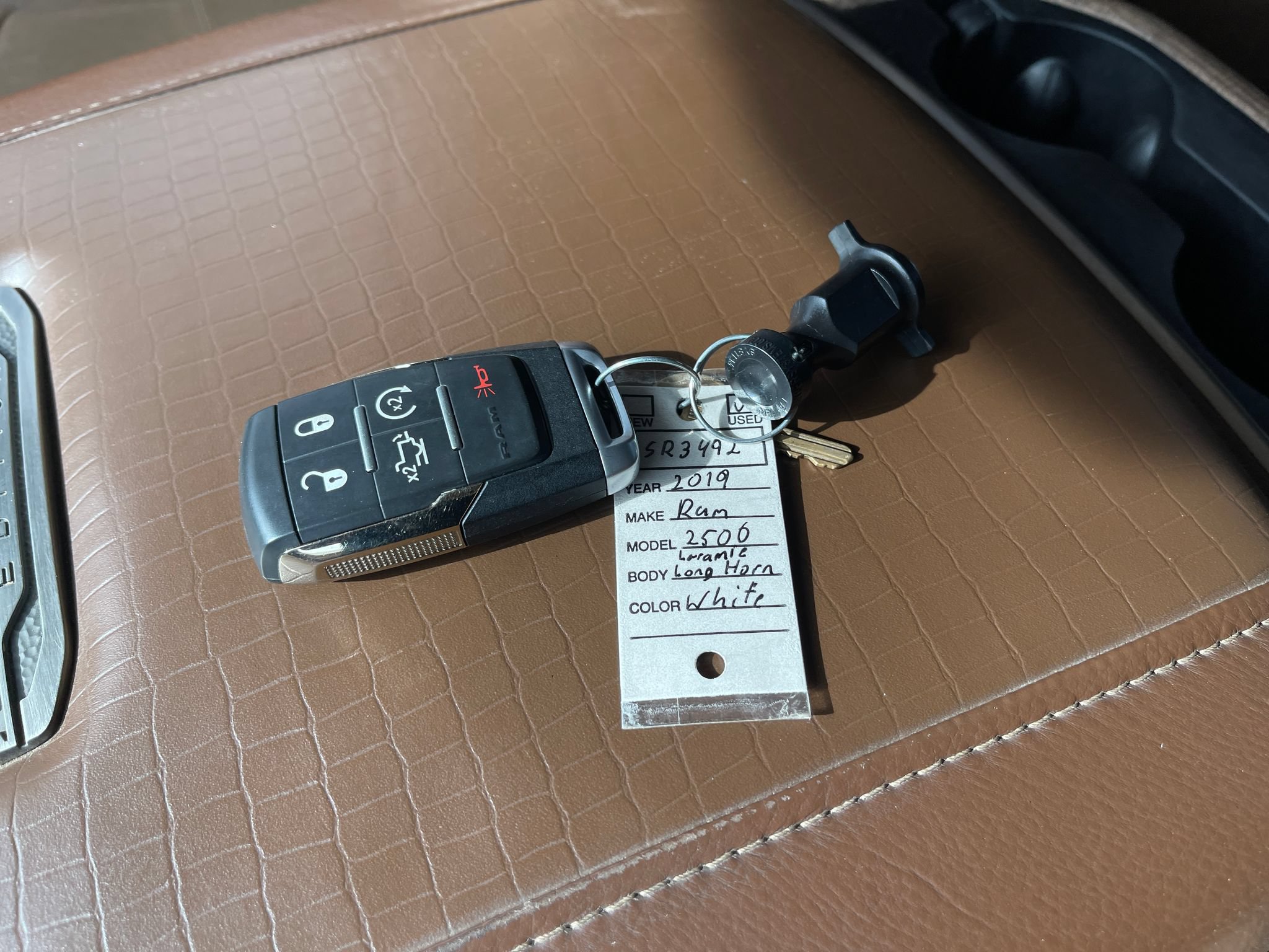Used 2019 RAM 2500 Limited AWD/4WD image 33