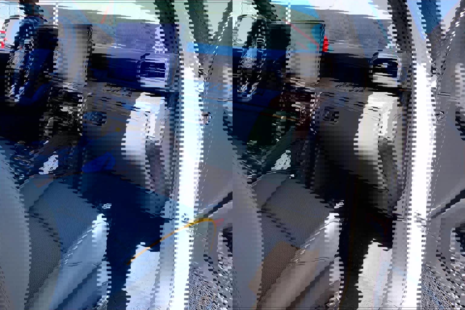 Used 2024 Toyota Tacoma 4x4 Double Cab Hybrid image 19