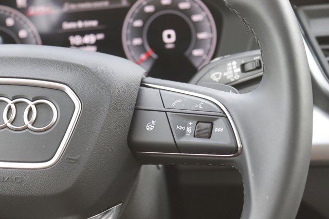 Used 2025 Audi Q5 2.0T Premium w/ Convenience Plus Package image 22