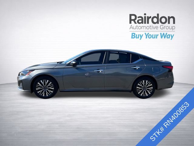 Used 2024 Nissan Altima 2.5 SV FWD image 4