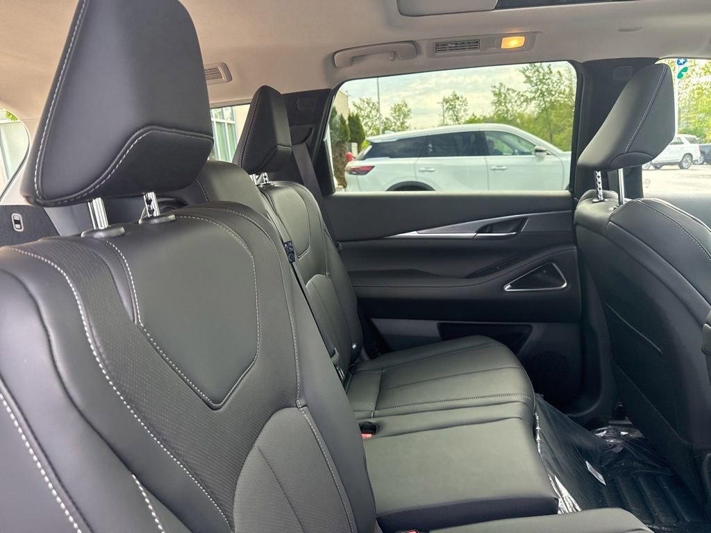 New 2027 INFINITI QX60 Luxe AWD/4WD image 33
