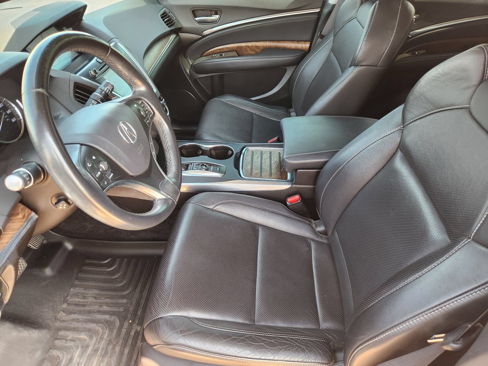 Used 2020 Acura MDX w/ Technology Package FWD image 16