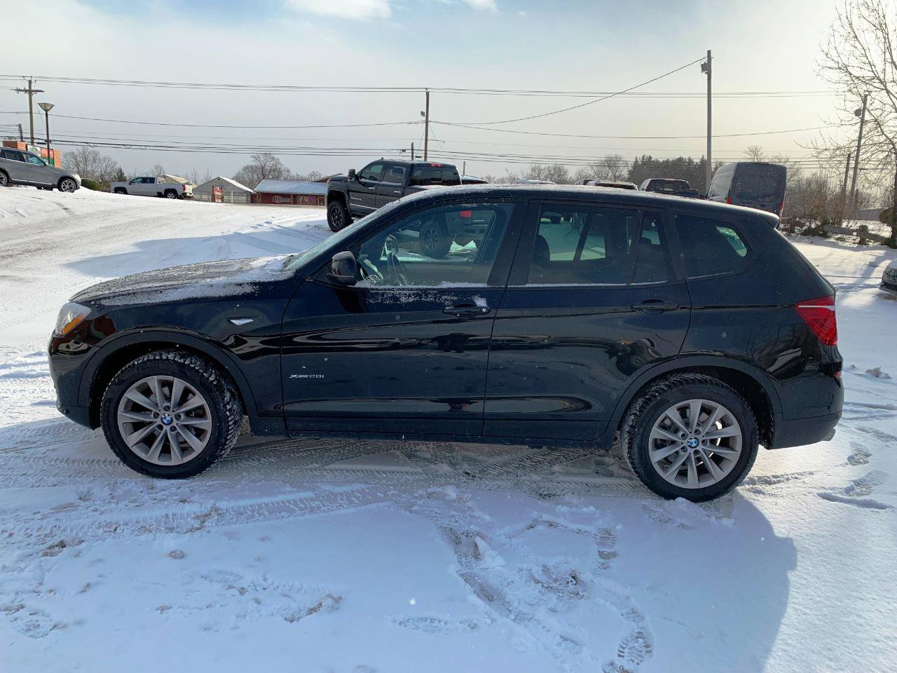 Used 2016 BMW X3 xDrive28i image 2