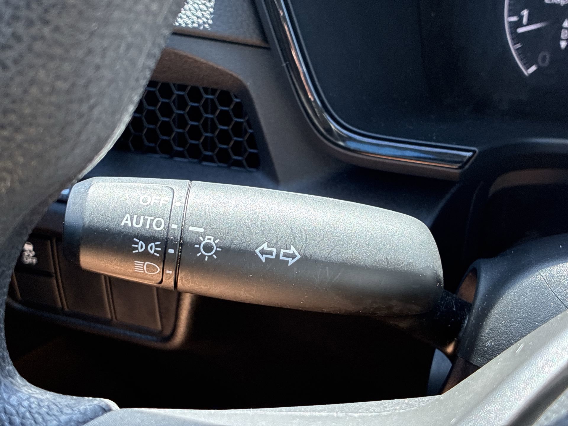 Certified 2024 Honda CR-V EX image 29