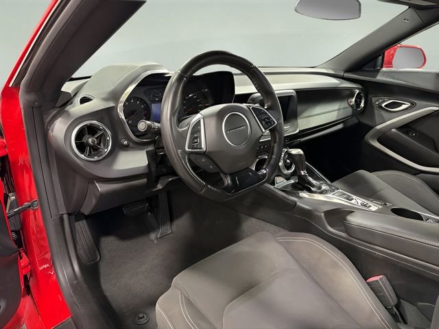 Used 2020 Chevrolet Camaro LT image 13