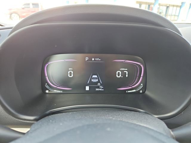 Used 2023 Kia Soul LX FWD image 16