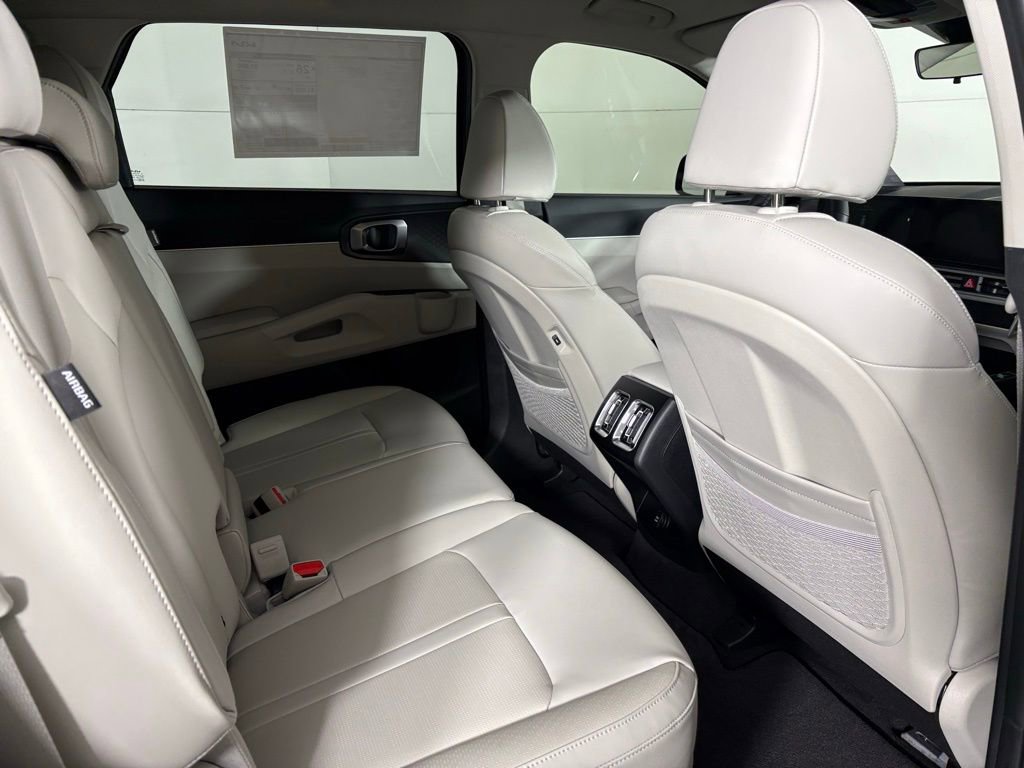 New 2026 Kia Sorento S image 15