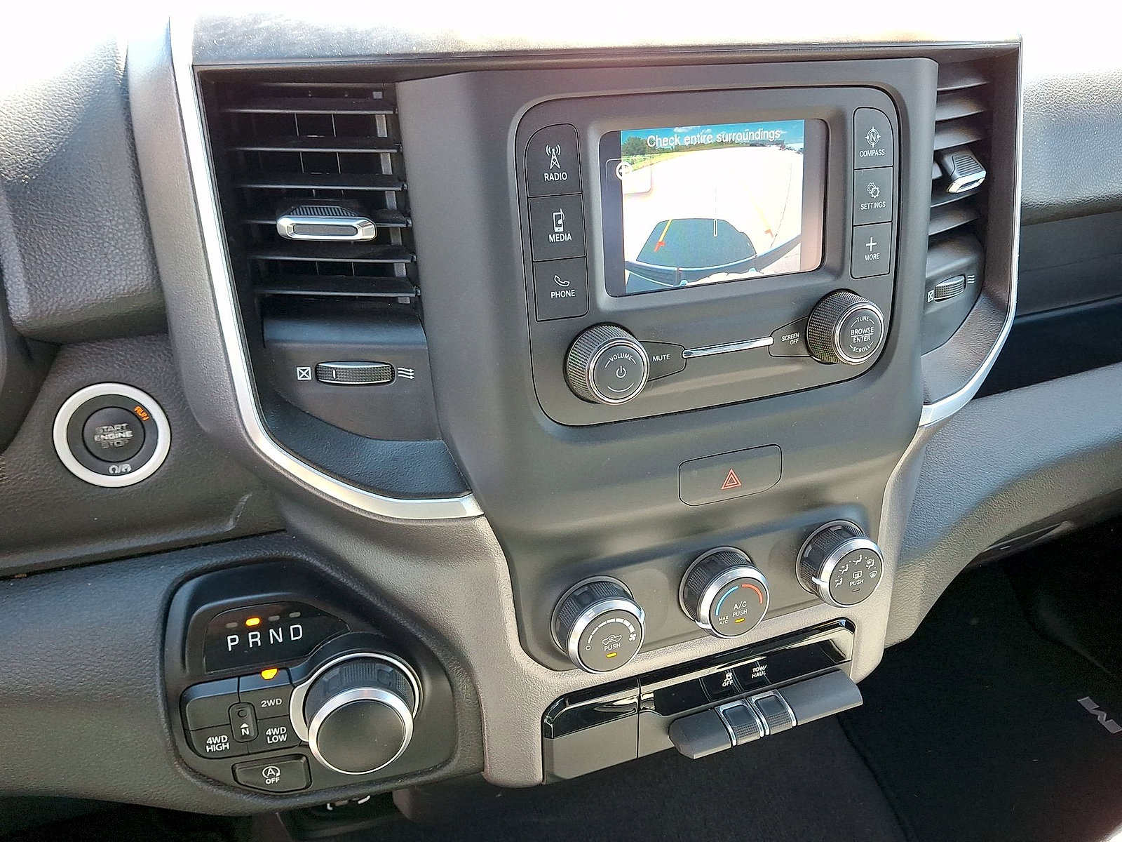 Used 2023 RAM 1500 Big Horn AWD/4WD image 15