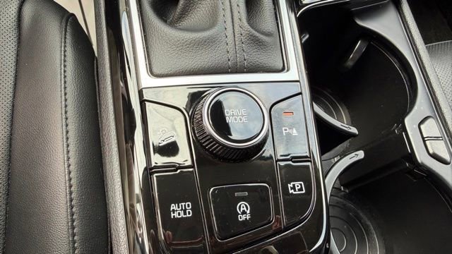 Used 2024 Kia Sportage EX FWD image 7