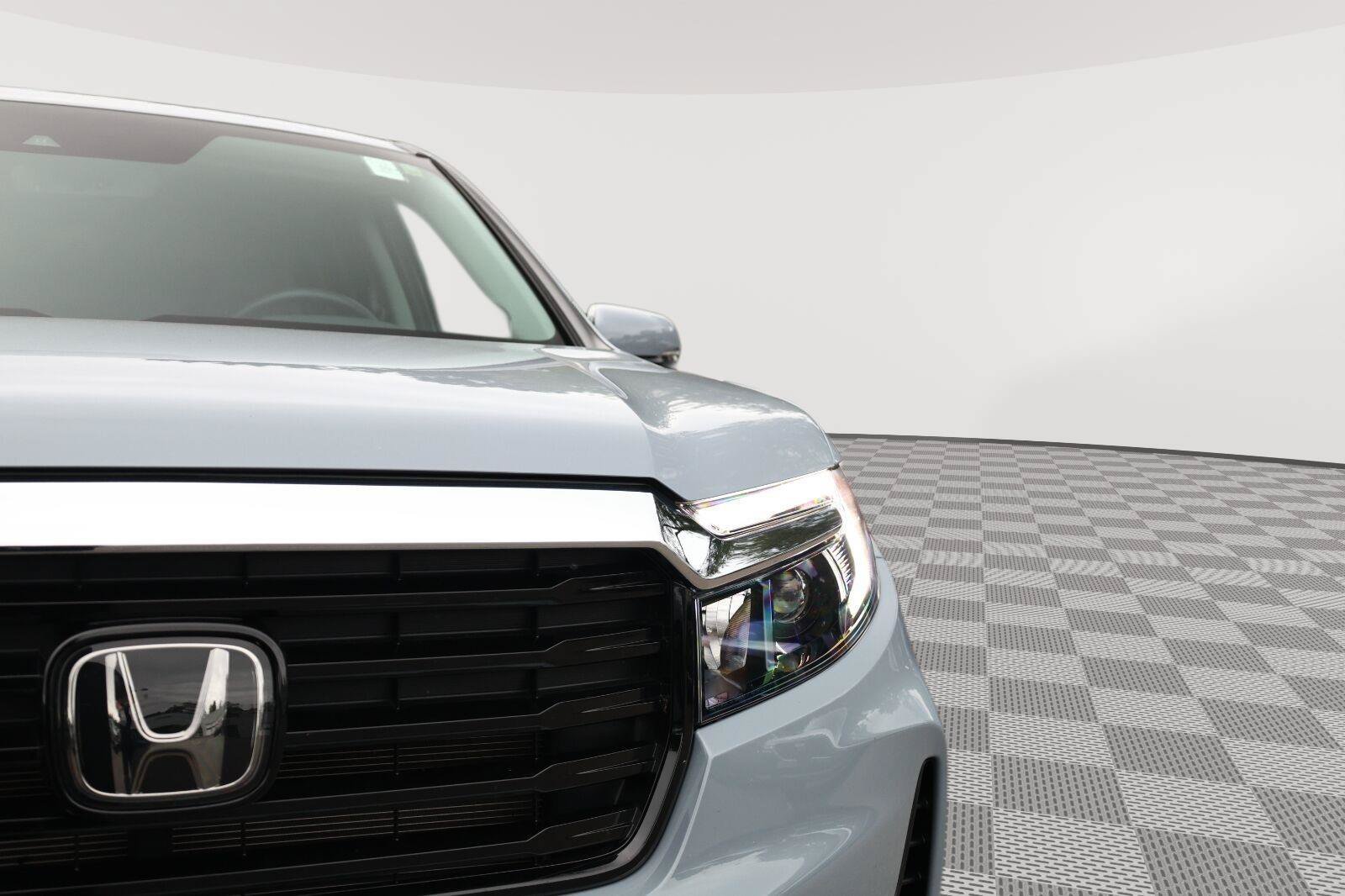 Used 2023 Honda Ridgeline RTL-E image 10