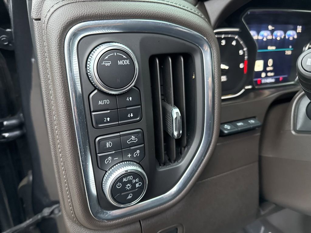 Used 2020 GMC Sierra 1500 Denali w/ Denali Premium Package AWD/4WD image 13