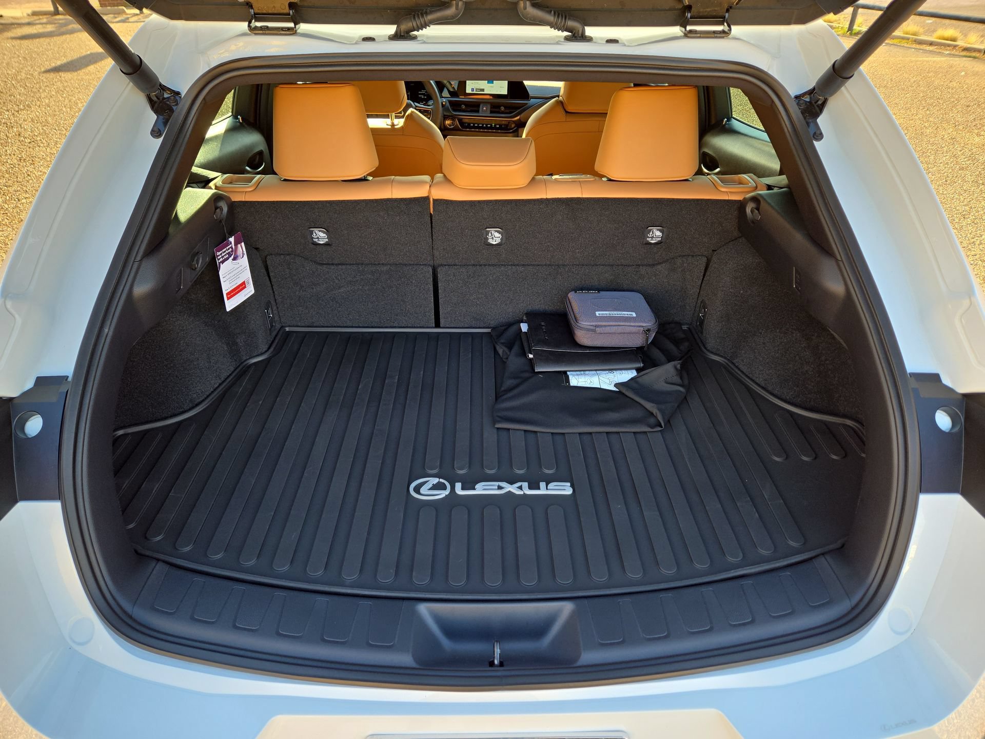 New 2026 Lexus UX 300h FWD w/ Accessory Package (2T) image 12