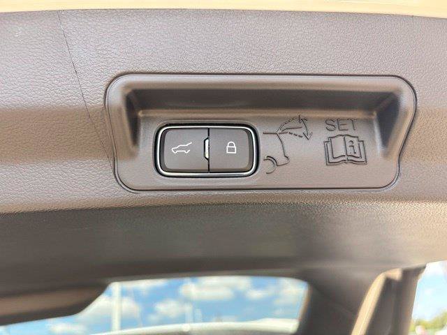 New 2027 Ford Explorer Platinum RWD image 41