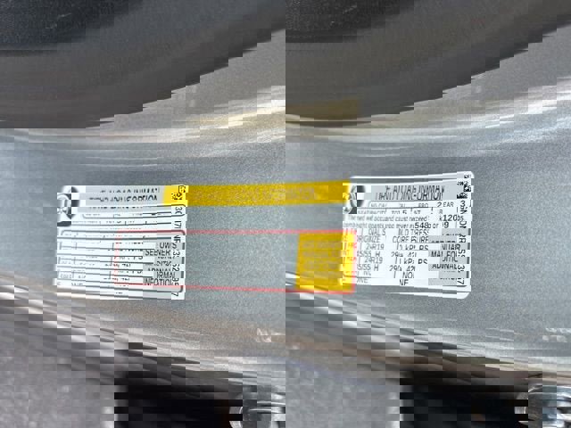 New 2025 Chevrolet Equinox EV LT image 45