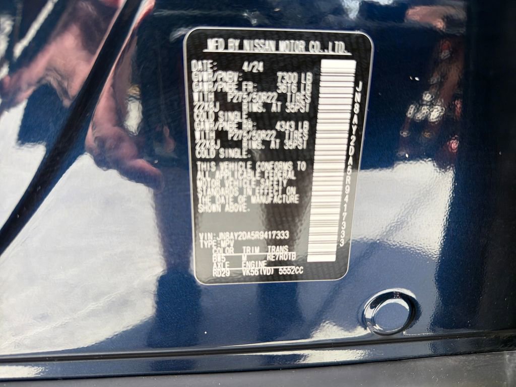 Used 2024 Nissan Armada Platinum w/ Captain's Chairs Package RWD image 40