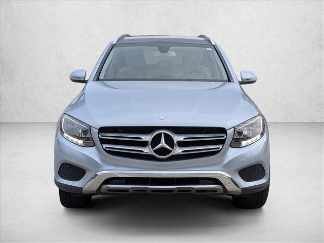 Used 2016 Mercedes-Benz GLC 300 4MATIC image 2