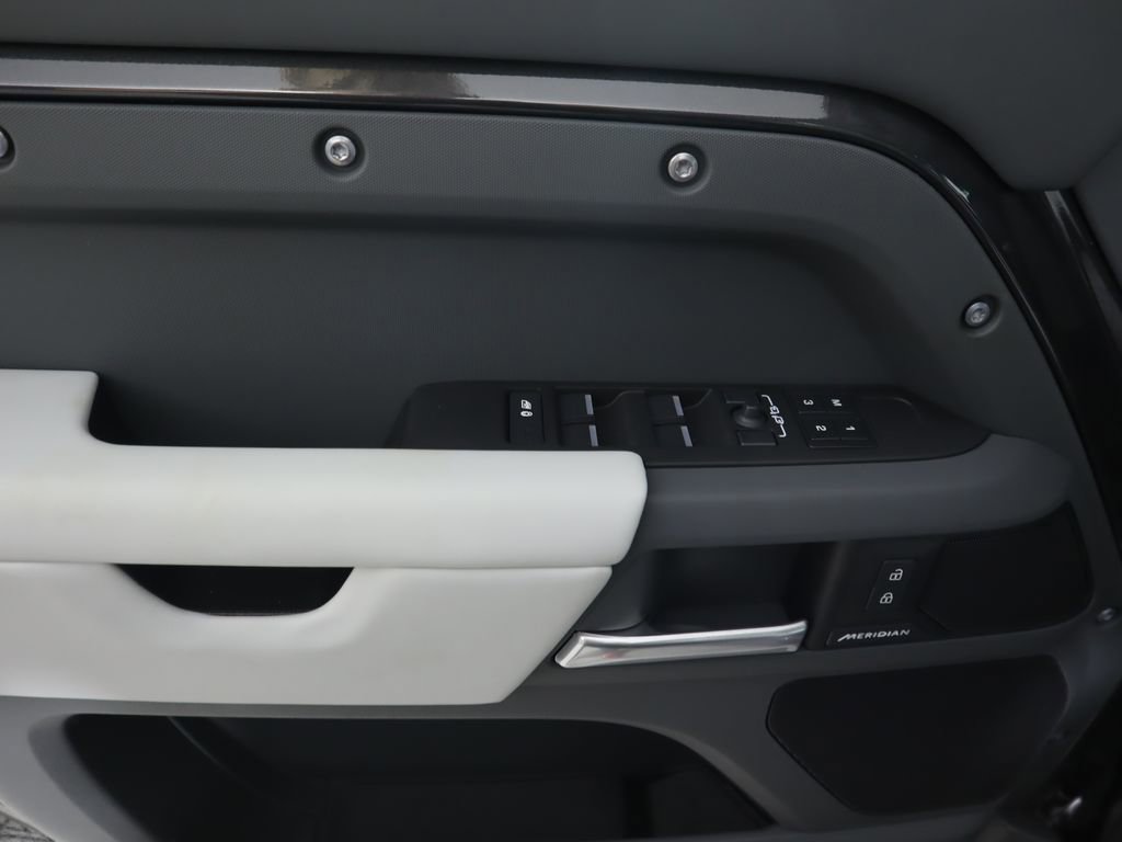 New 2026 Land Rover Defender 110 S image 23