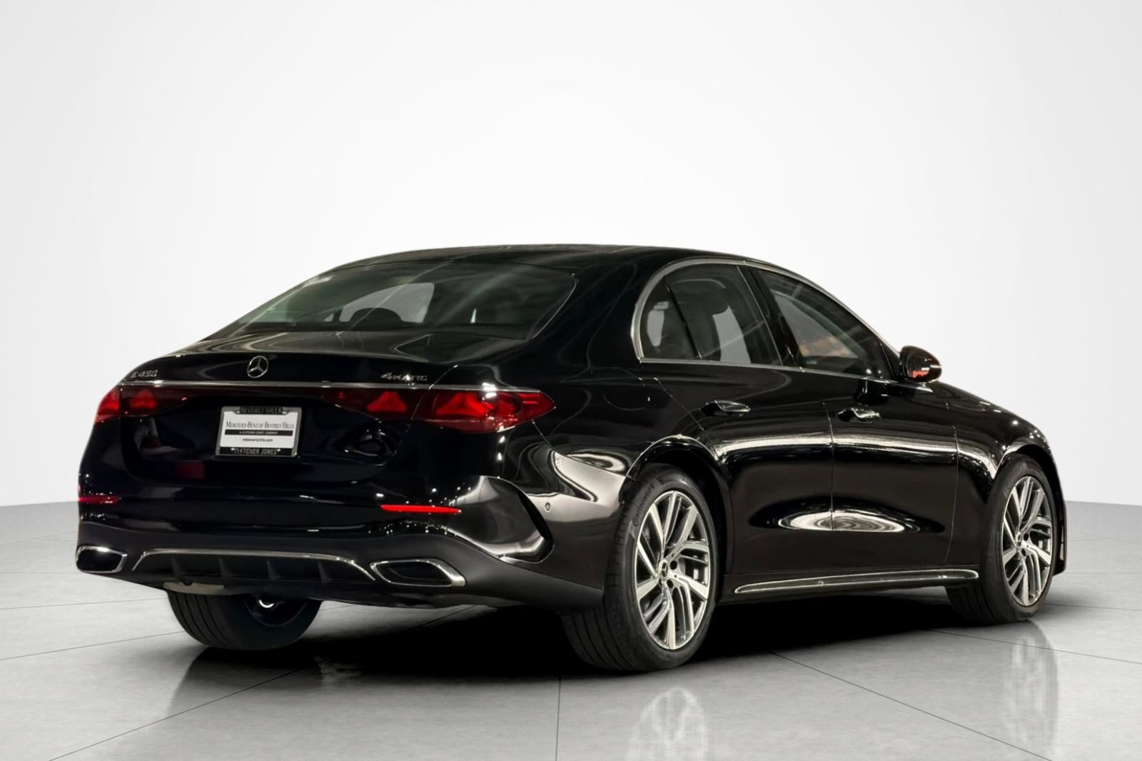 New 2027 Mercedes-Benz E 450 4MATIC Sedan image 5