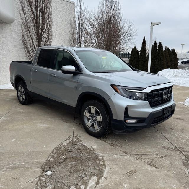 Certified 2025 Honda Ridgeline RTL image 7