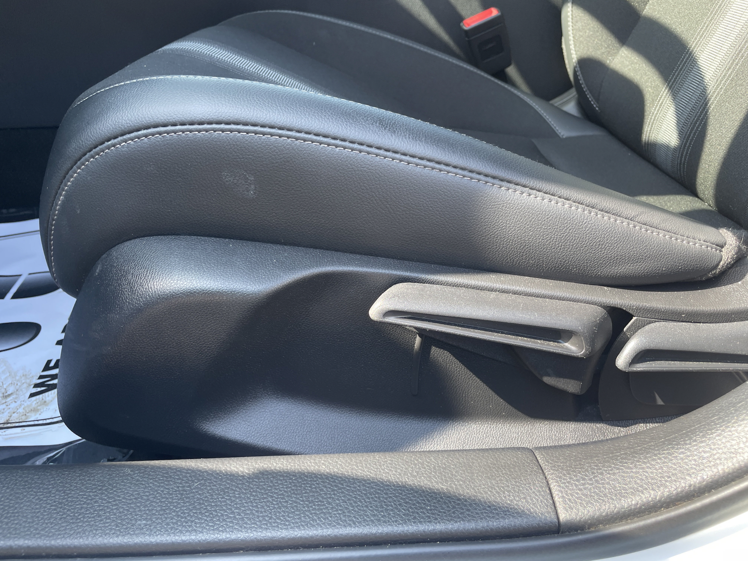 Used 2022 Honda Civic Sport image 15