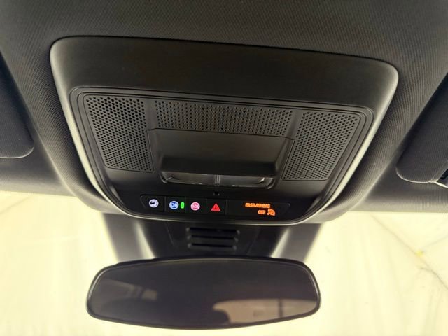 New 2026 Chevrolet Equinox EV LT w/ Comfort Package FWD image 38