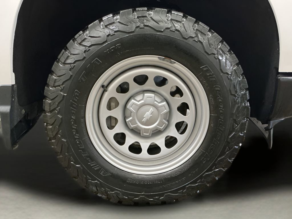 Used 2023 Chevrolet Silverado 1500 W/T w/ WT Value Package image 30