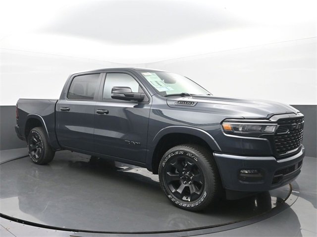 New 2026 RAM 1500 4x4 Crew Cab image 7