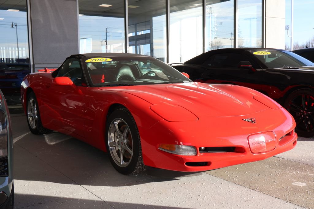 Used 2001 Chevrolet Corvette Convertible w/ Preferred Equipment Group2 image 8