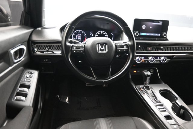 Used 2023 Honda Civic Sport image 11