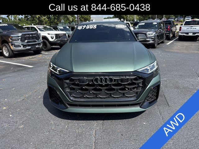 Used 2024 Audi SQ8 Prestige AWD/4WD image 2