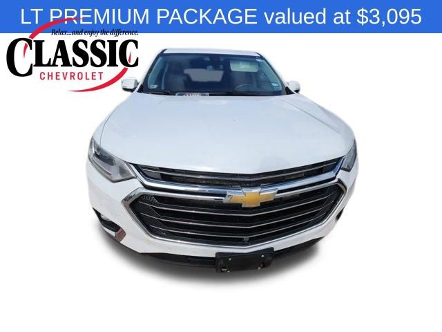 Used 2020 Chevrolet Traverse LT w/ LT Premium Package image 3
