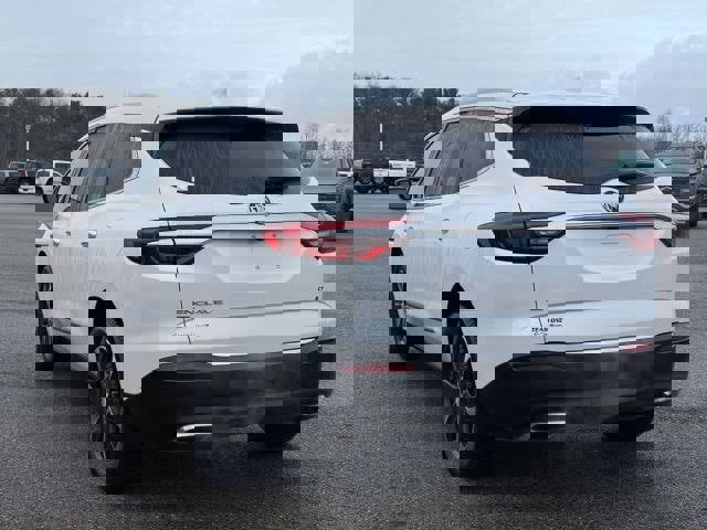 Used 2021 Buick Enclave Essence w/ Sport Touring Edition image 6