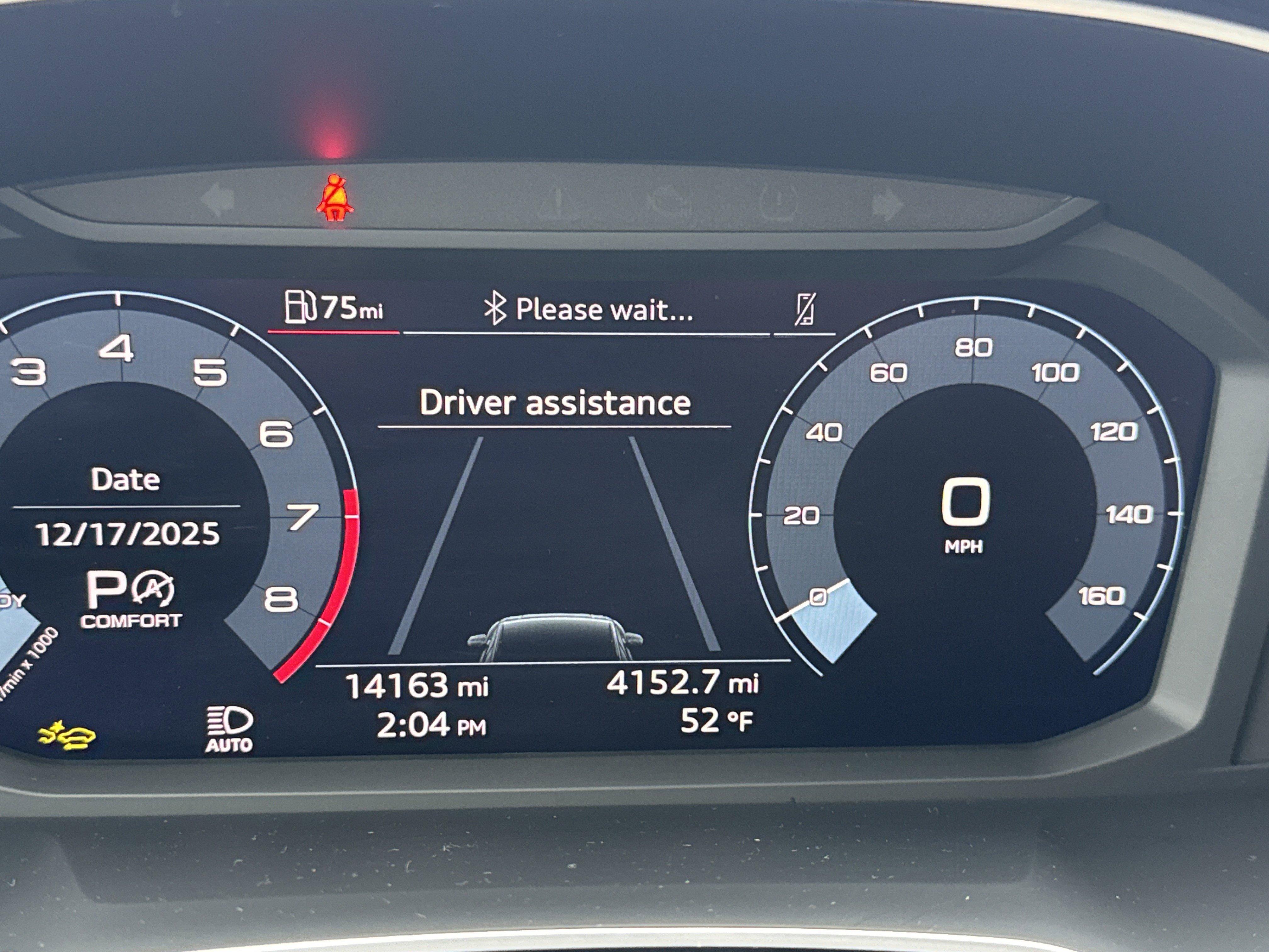 Used 2025 Audi Q3 2.0T Premium w/ Convenience Package image 11